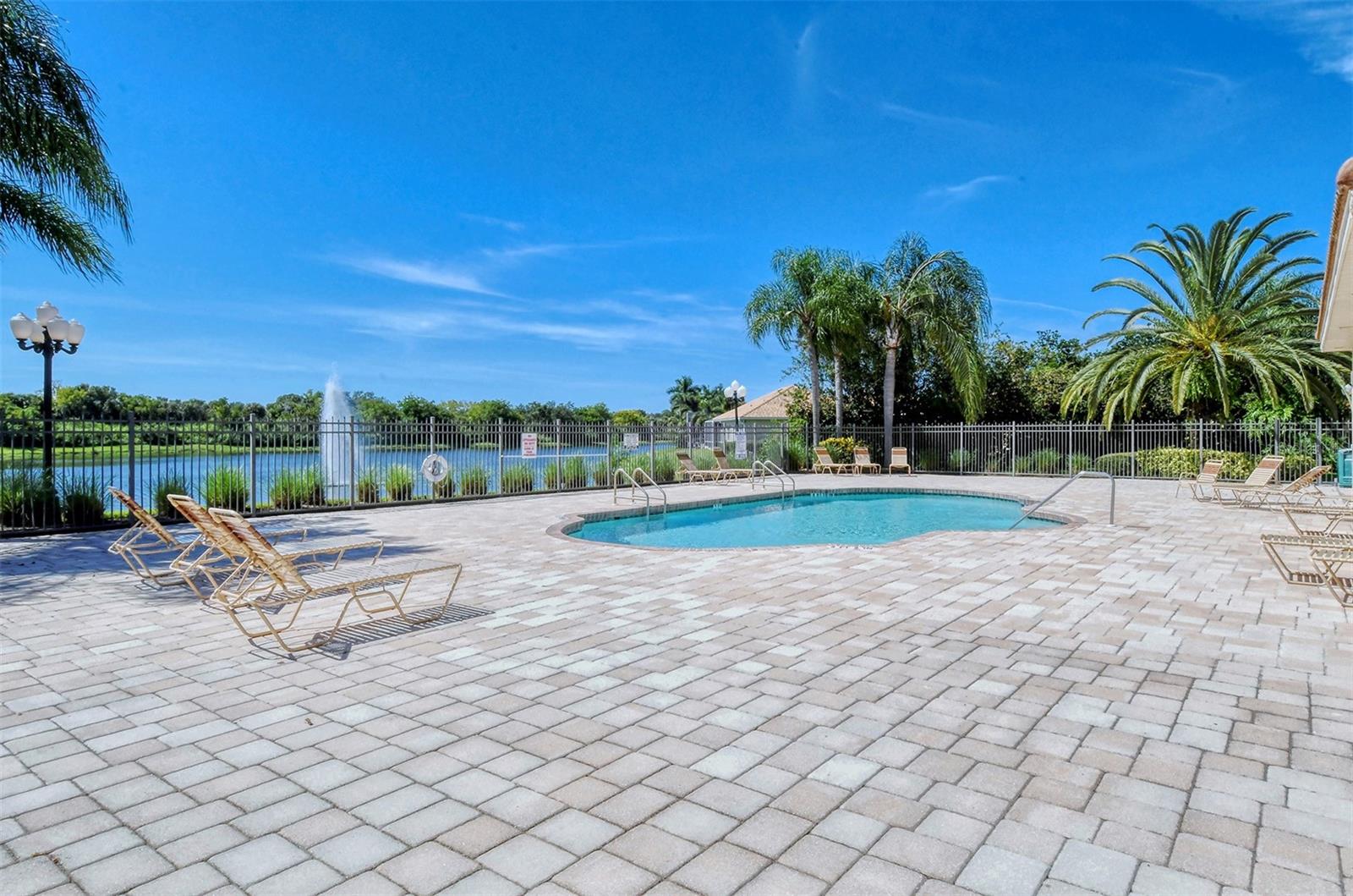 2729 HARVEST DR