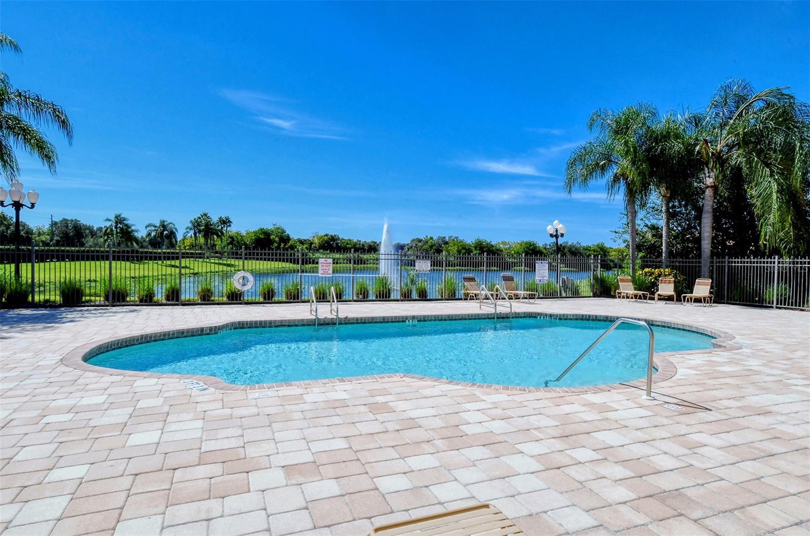 2729 HARVEST DR
