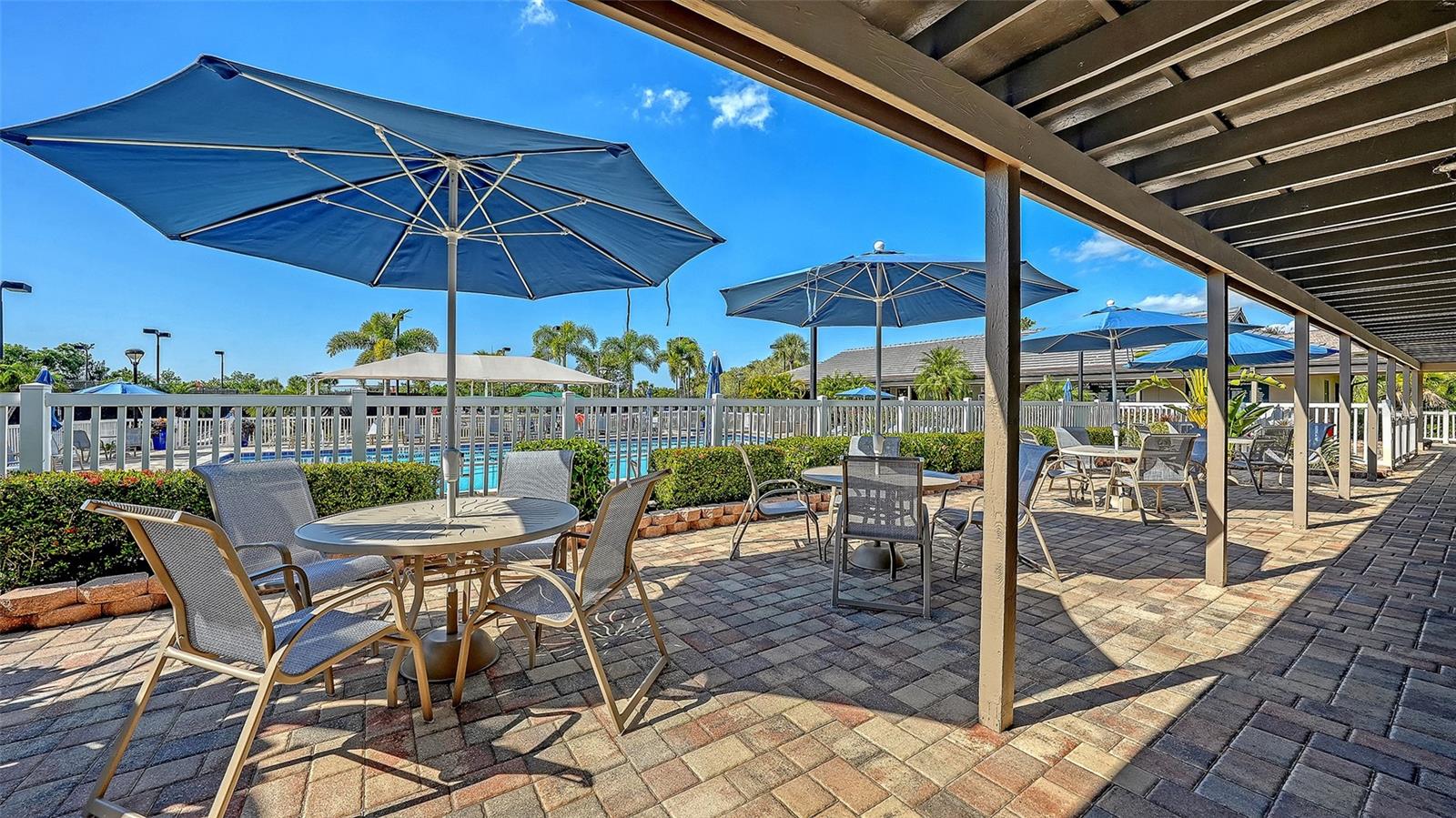 4887 PEREGRINE POINT CIR E