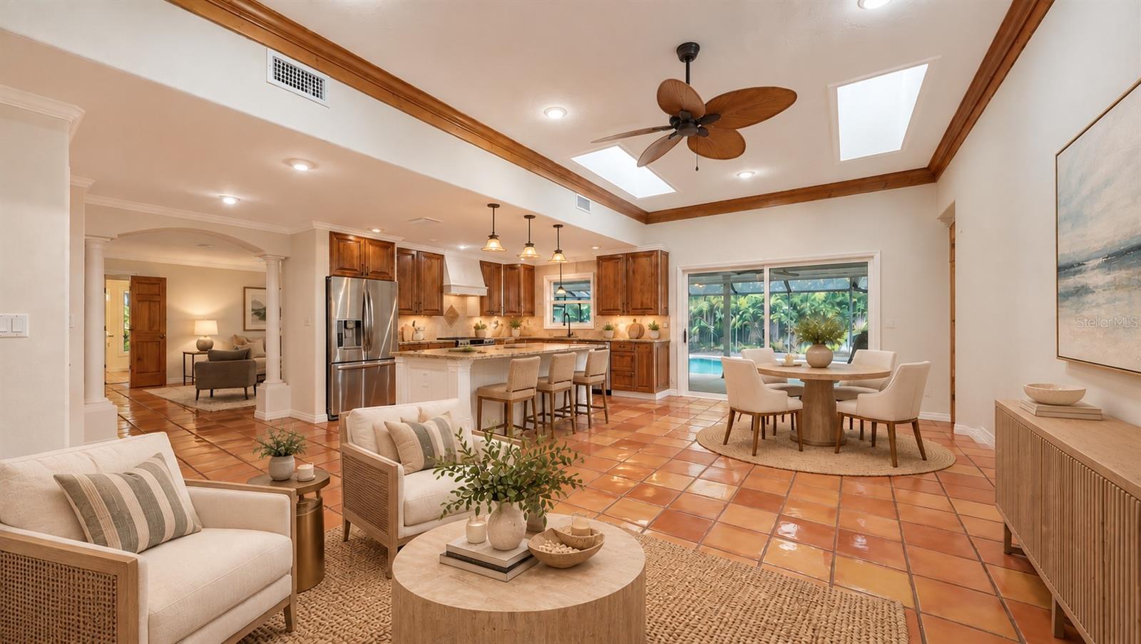 4887 PEREGRINE POINT CIR E