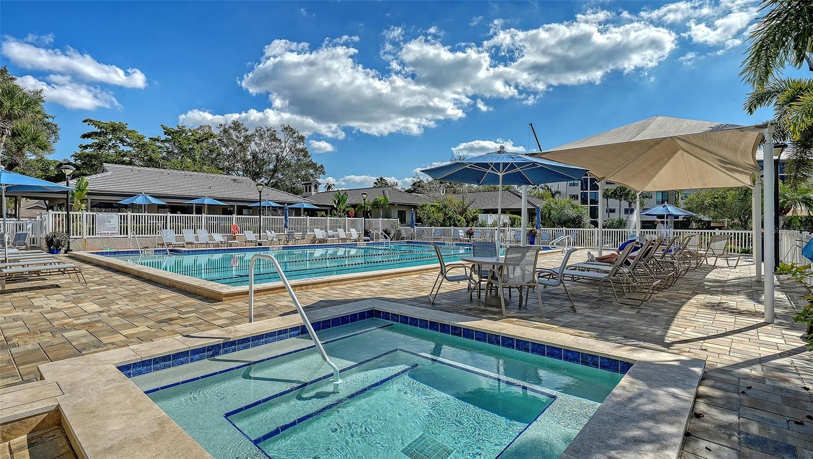 4887 PEREGRINE POINT CIR E