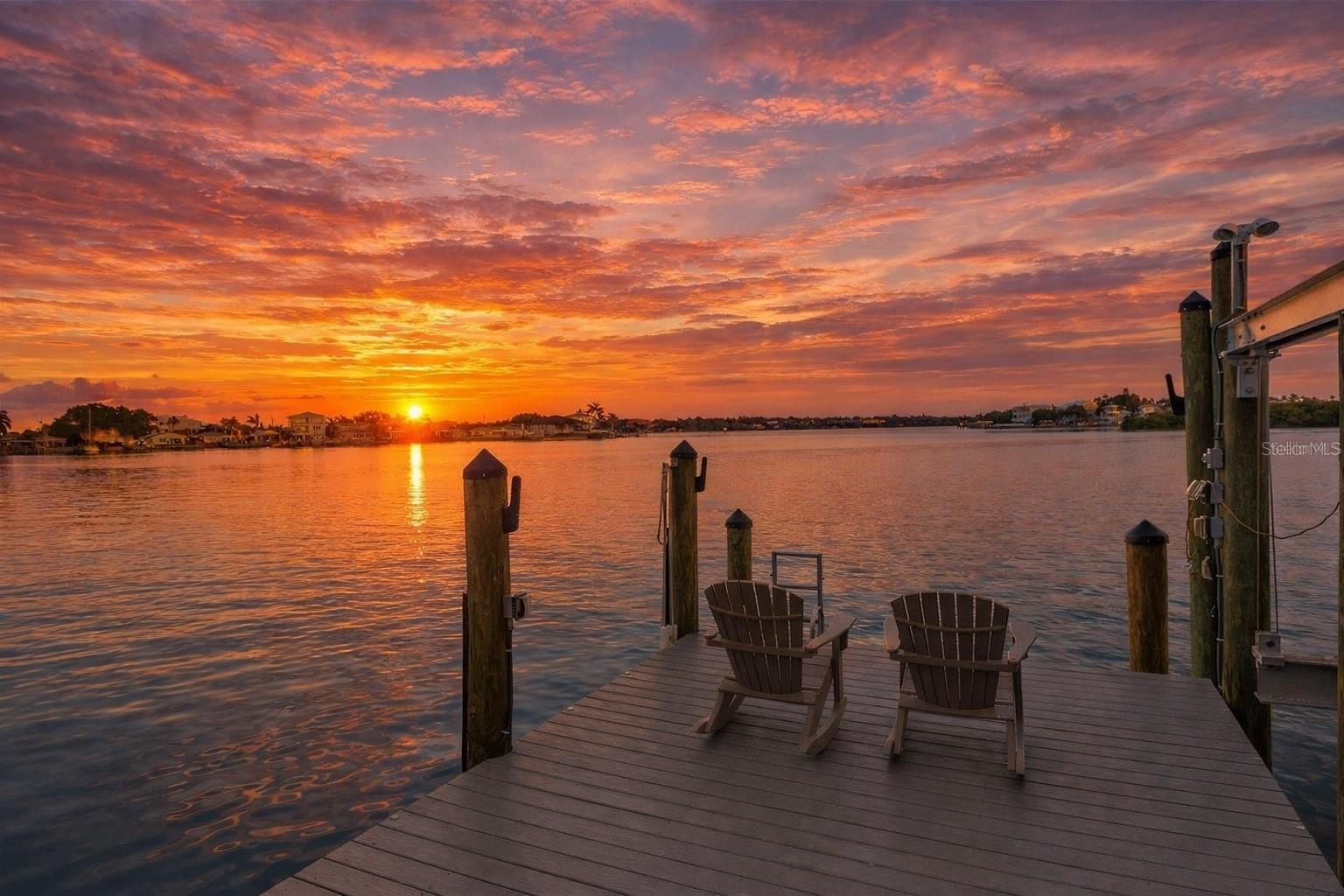 8030 MANASOTA KEY RD