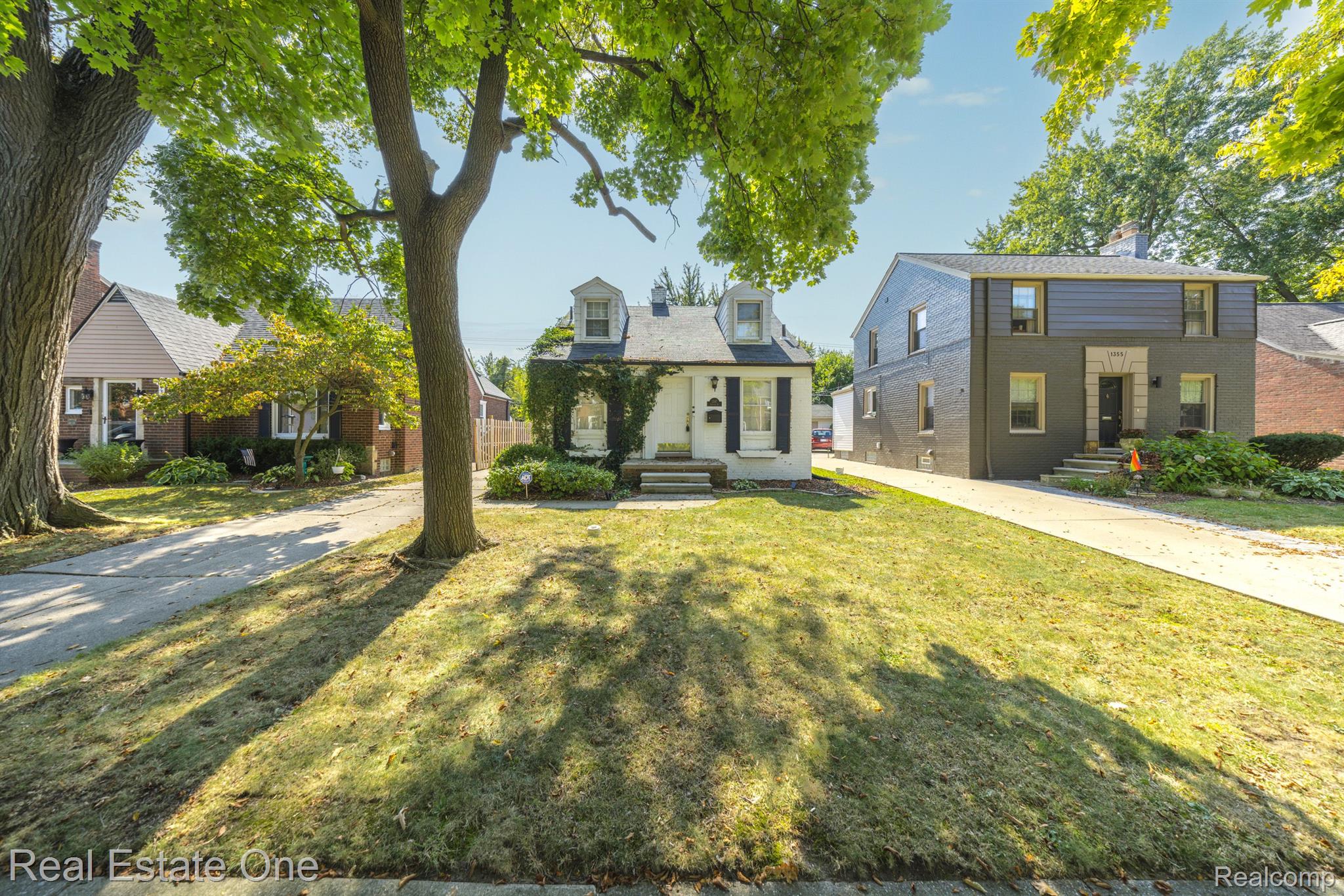 1347 HAMPTON Road