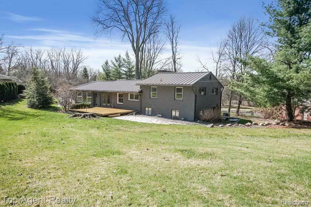 164 W HICKORY GROVE Road