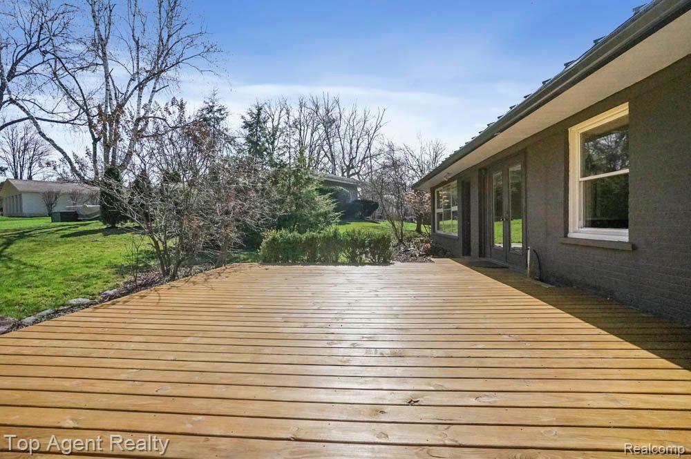 164 W HICKORY GROVE Road