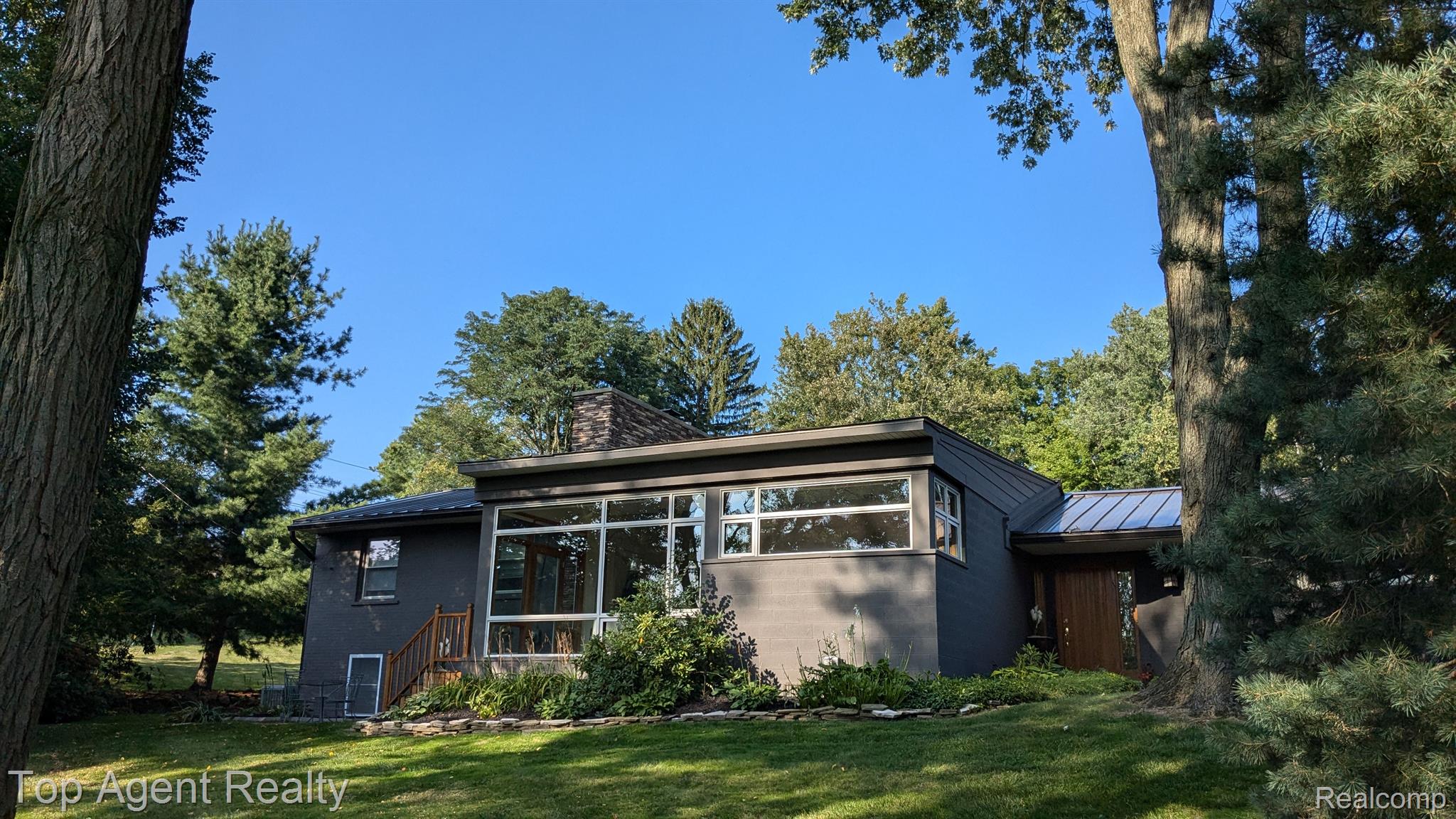 164 W HICKORY GROVE Road