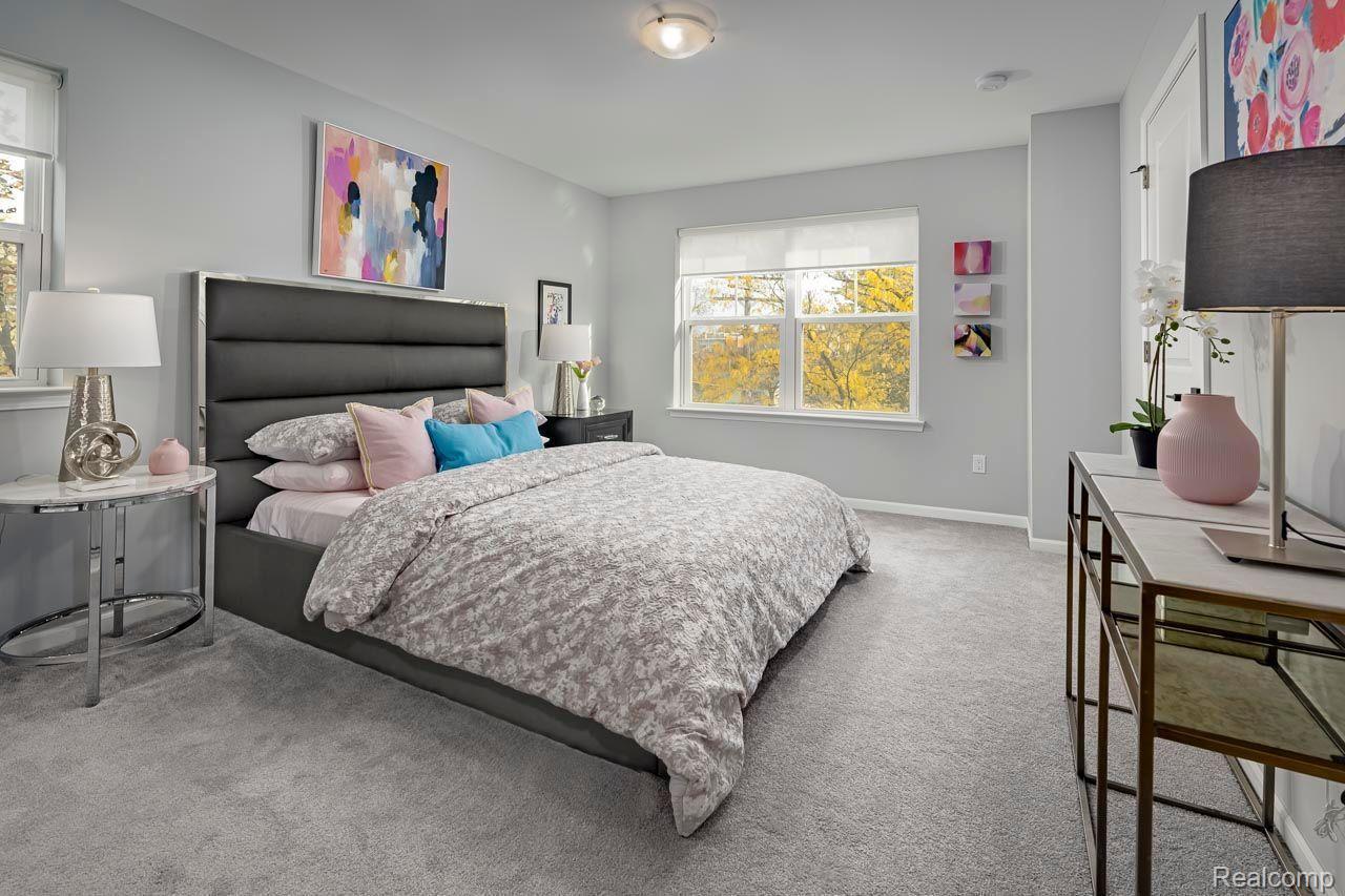 1737 MERRICK Street #12