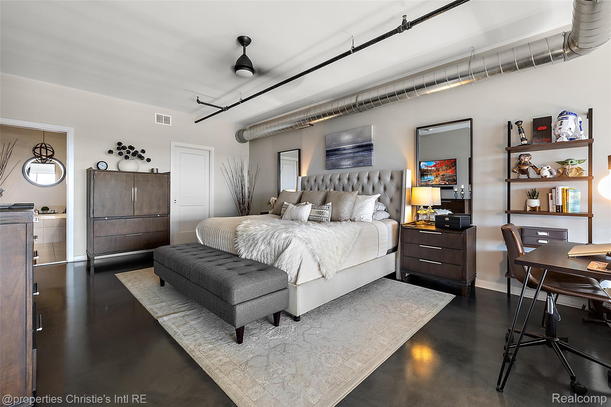 444 West Willis Street 502