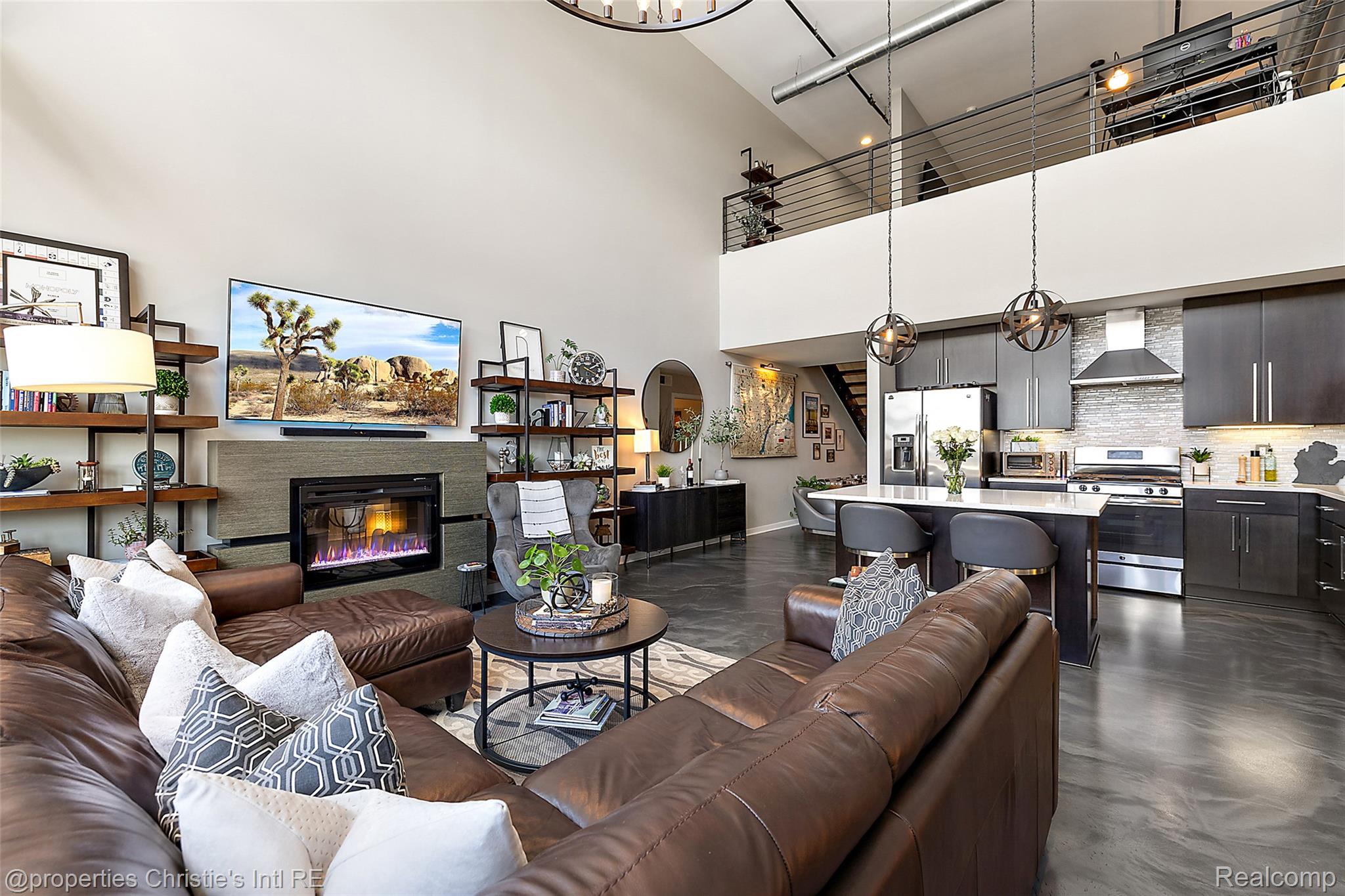 444 West Willis Street 502