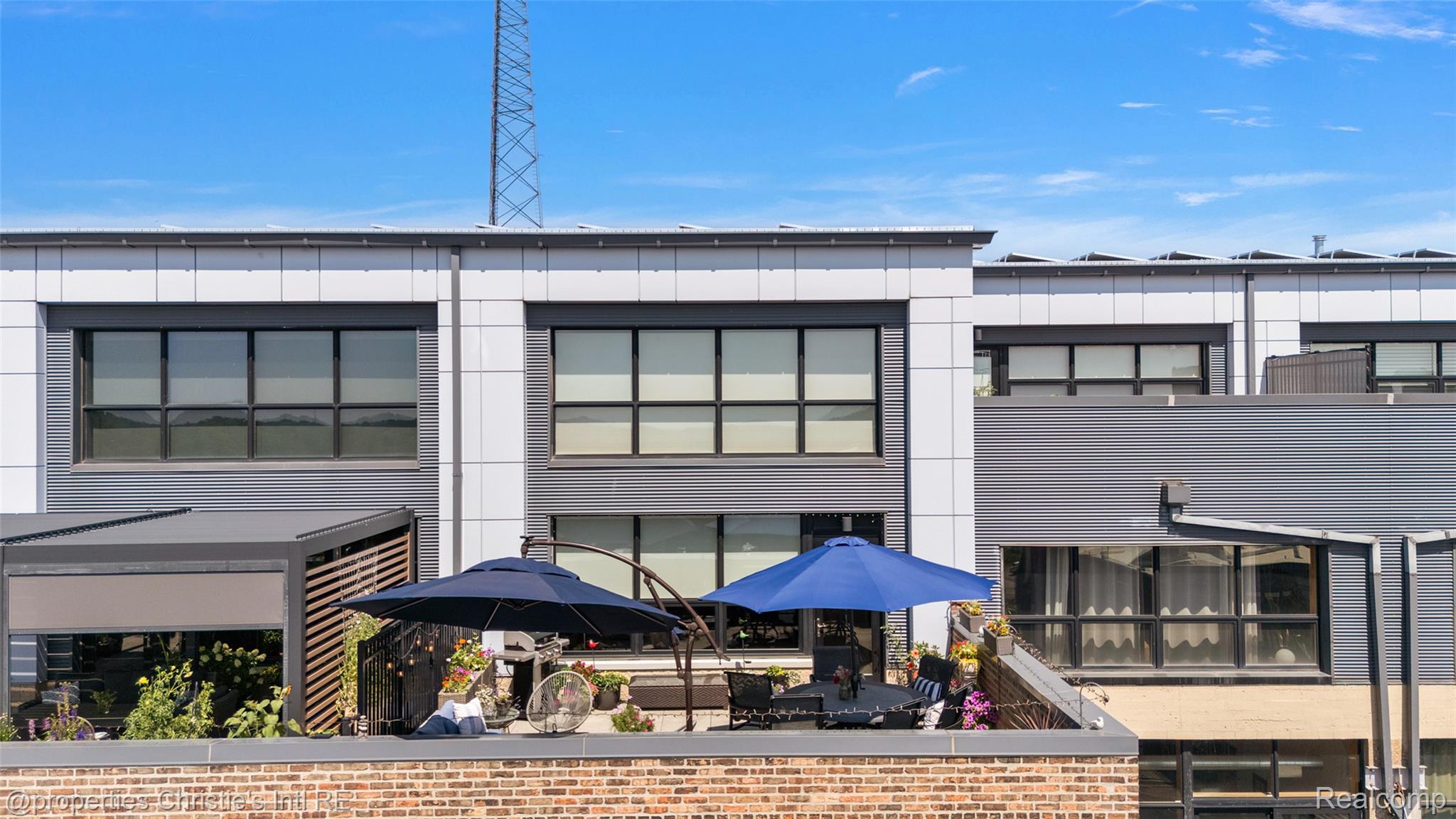 444 West Willis Street 502