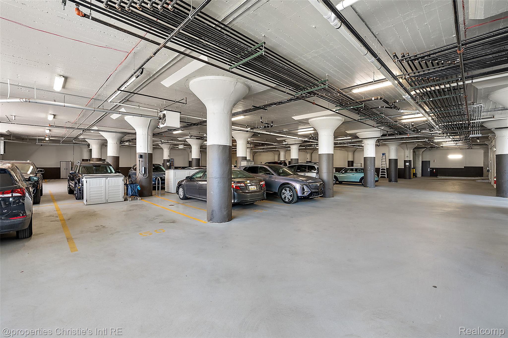 444 West Willis Street 502