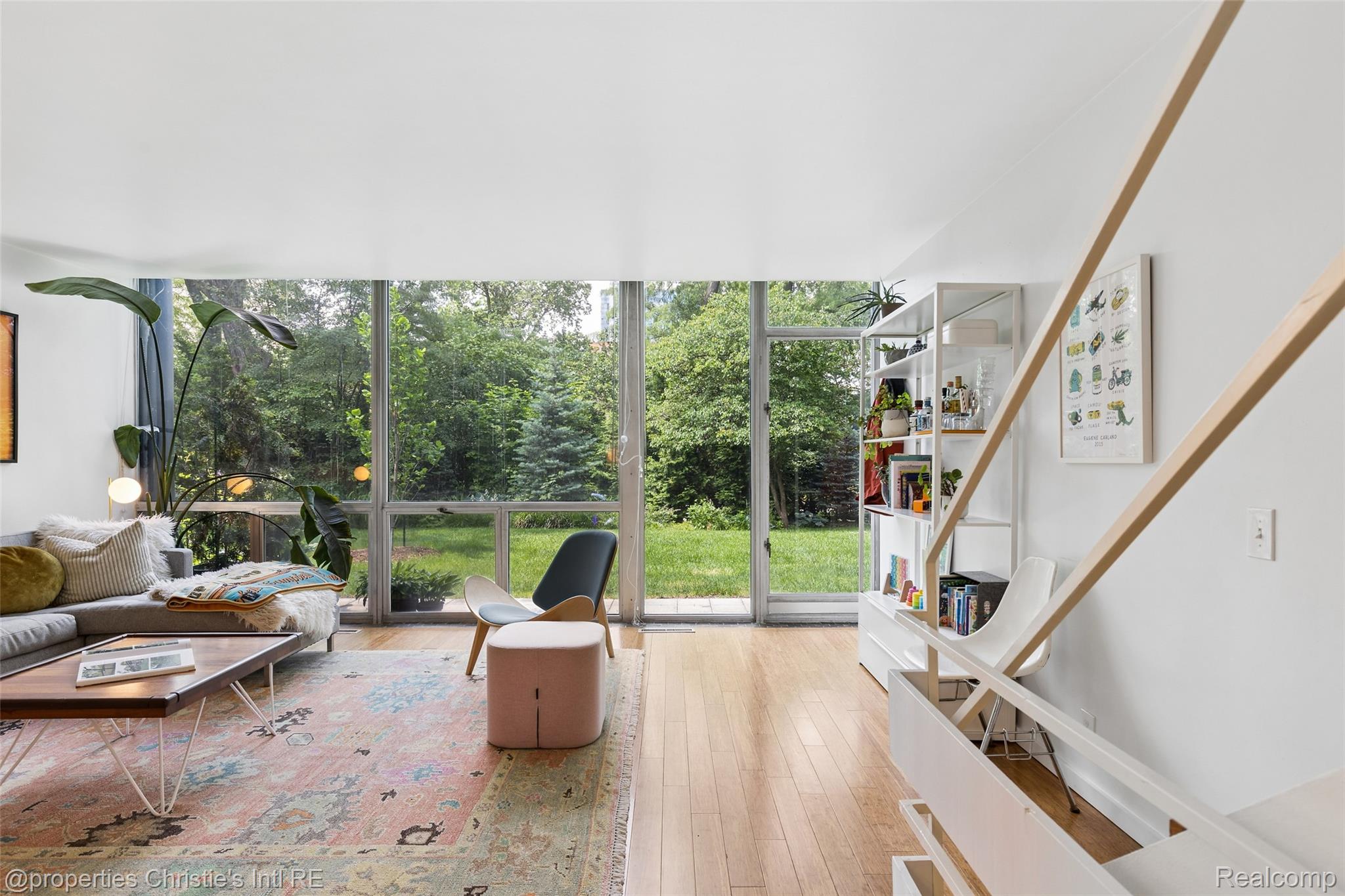 1313 Joliet Place