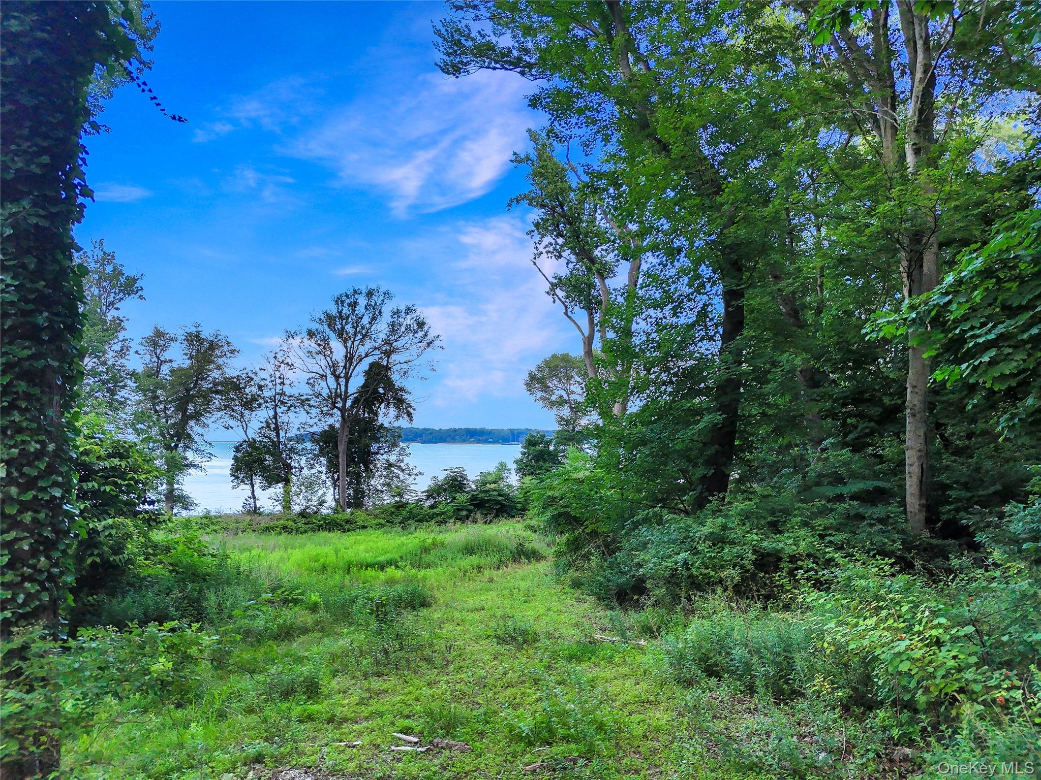 144 Centre Island Road