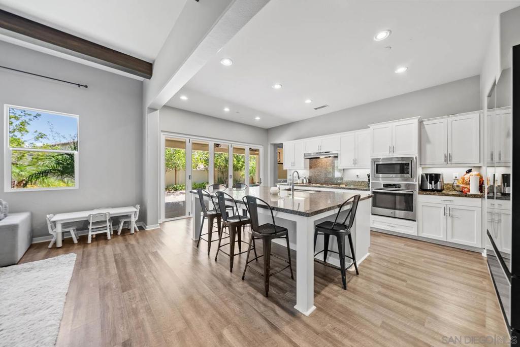 32780 Presidio Hills Ln