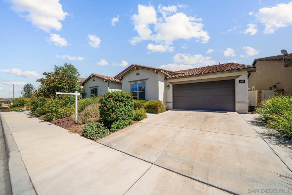 32780 Presidio Hills Ln
