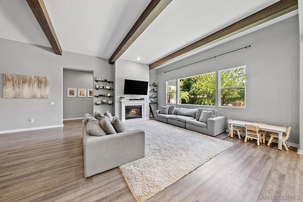 32780 Presidio Hills Ln