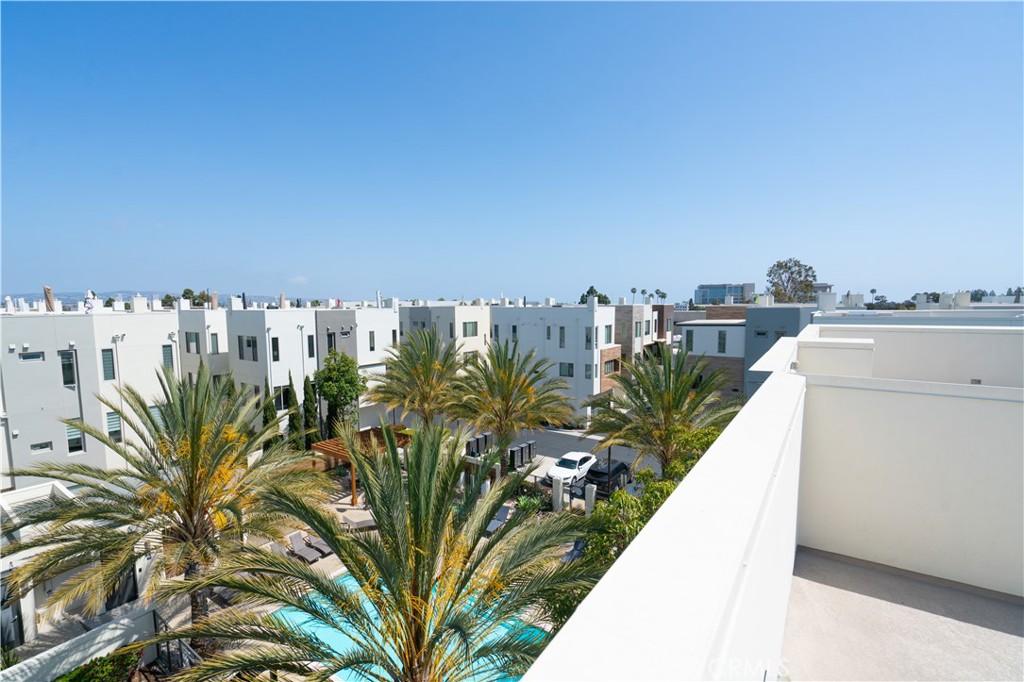 32 Ebb Tide Circle
