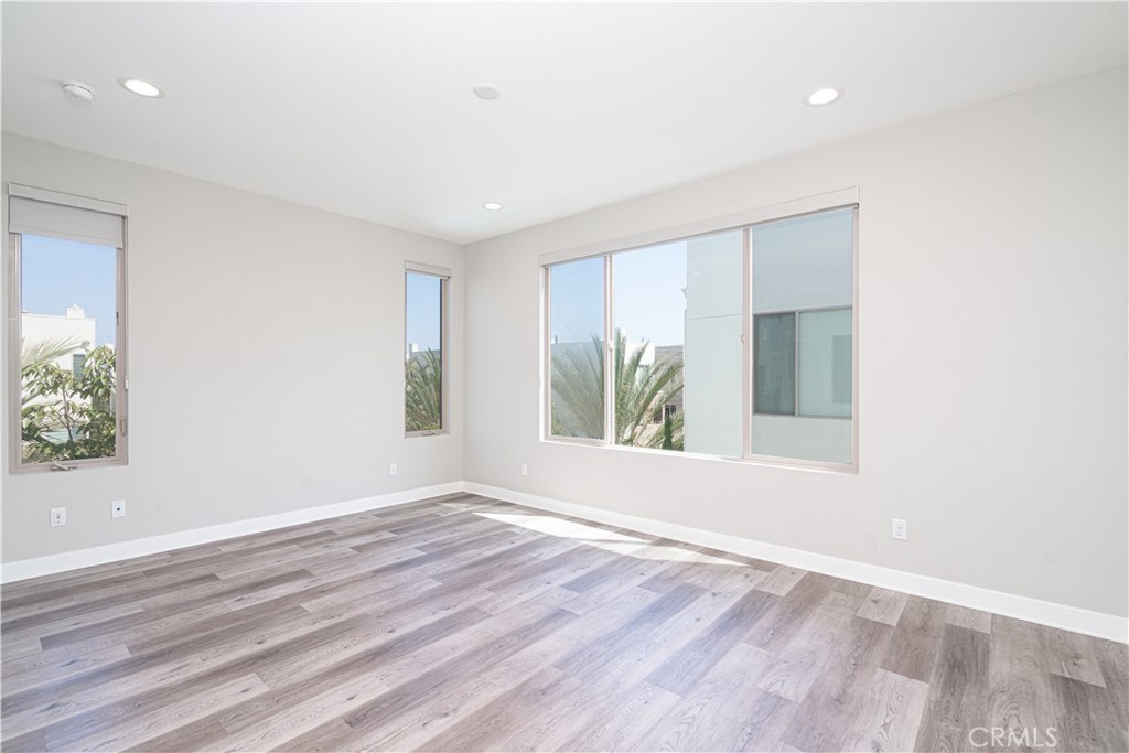 32 Ebb Tide Circle