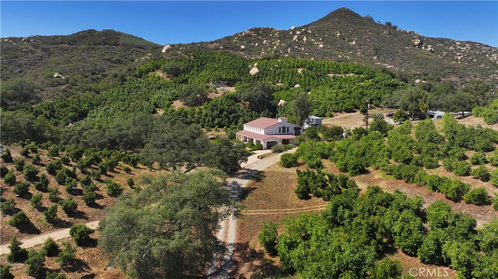 38149 De Luz Rd
