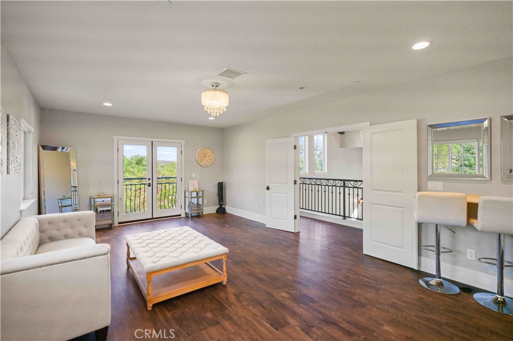 38149 De Luz Rd