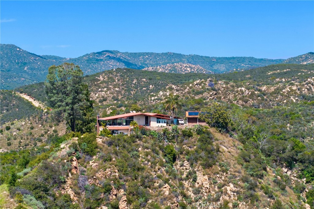 39425 De Luz Rd
