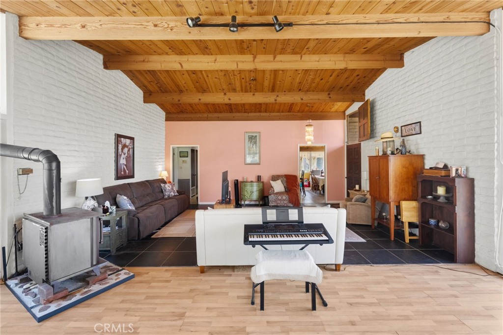 39425 De Luz Rd