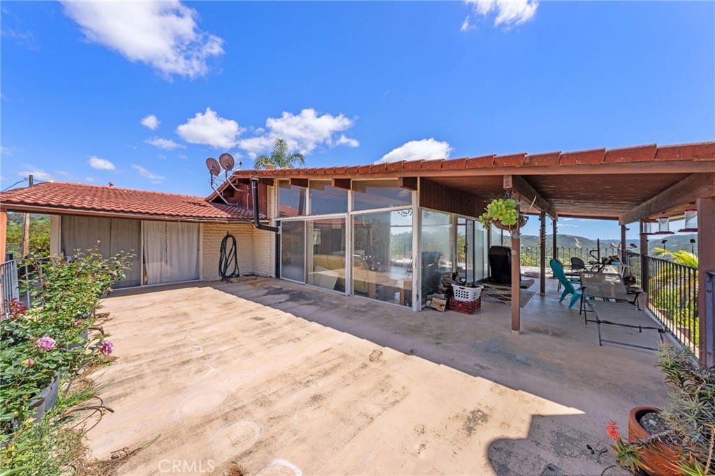 39425 De Luz Rd