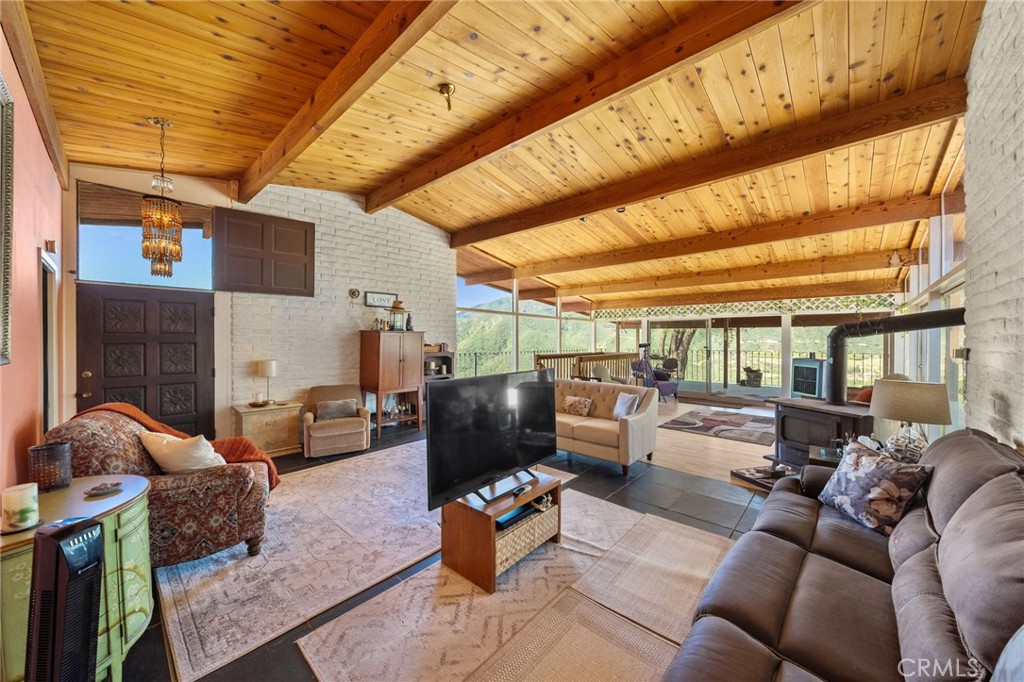 39425 De Luz Rd