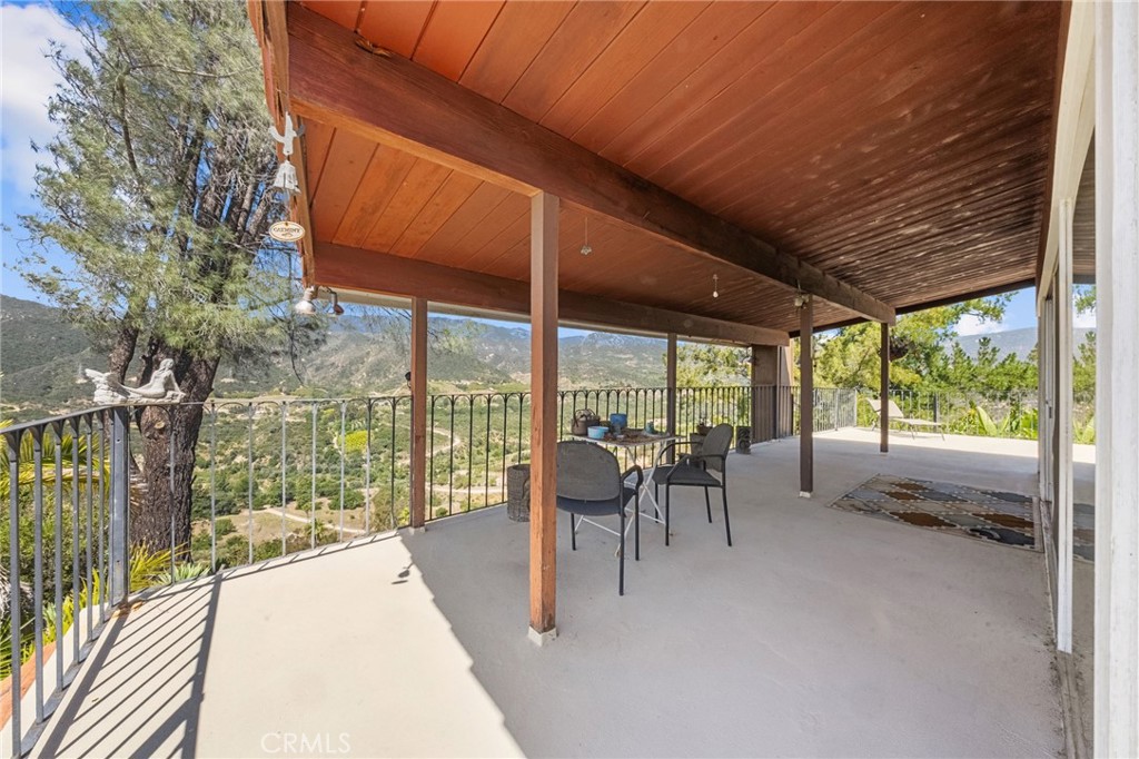 39425 De Luz Rd