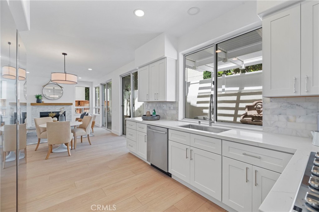 1812 Peninsula Place