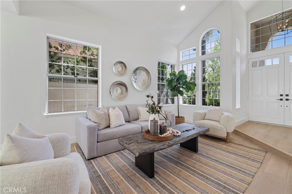 1812 Peninsula Place