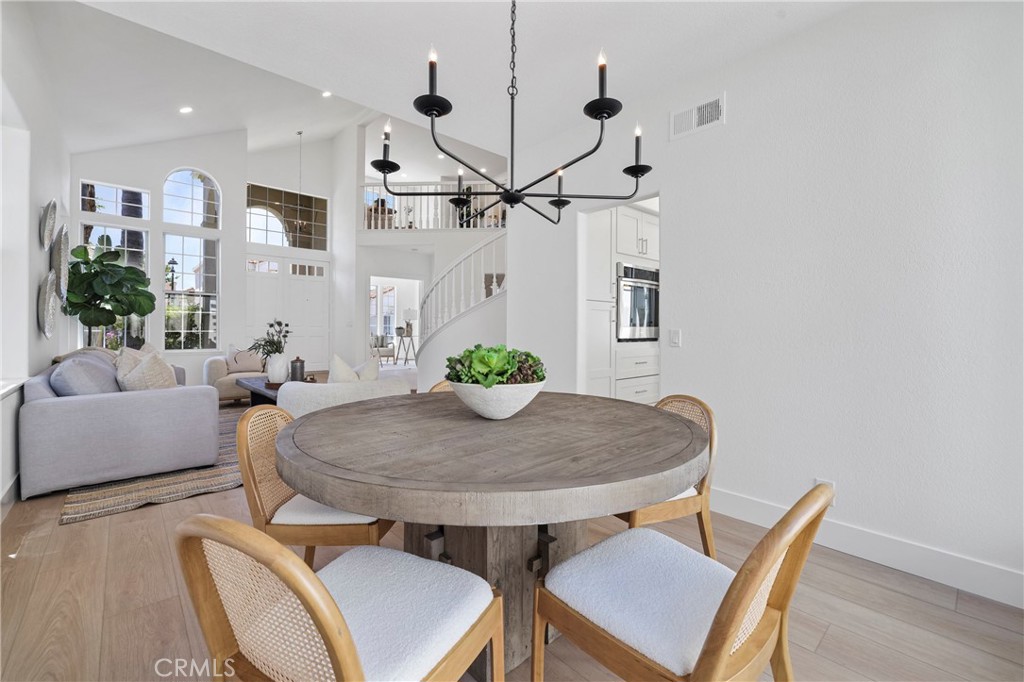 1812 Peninsula Place