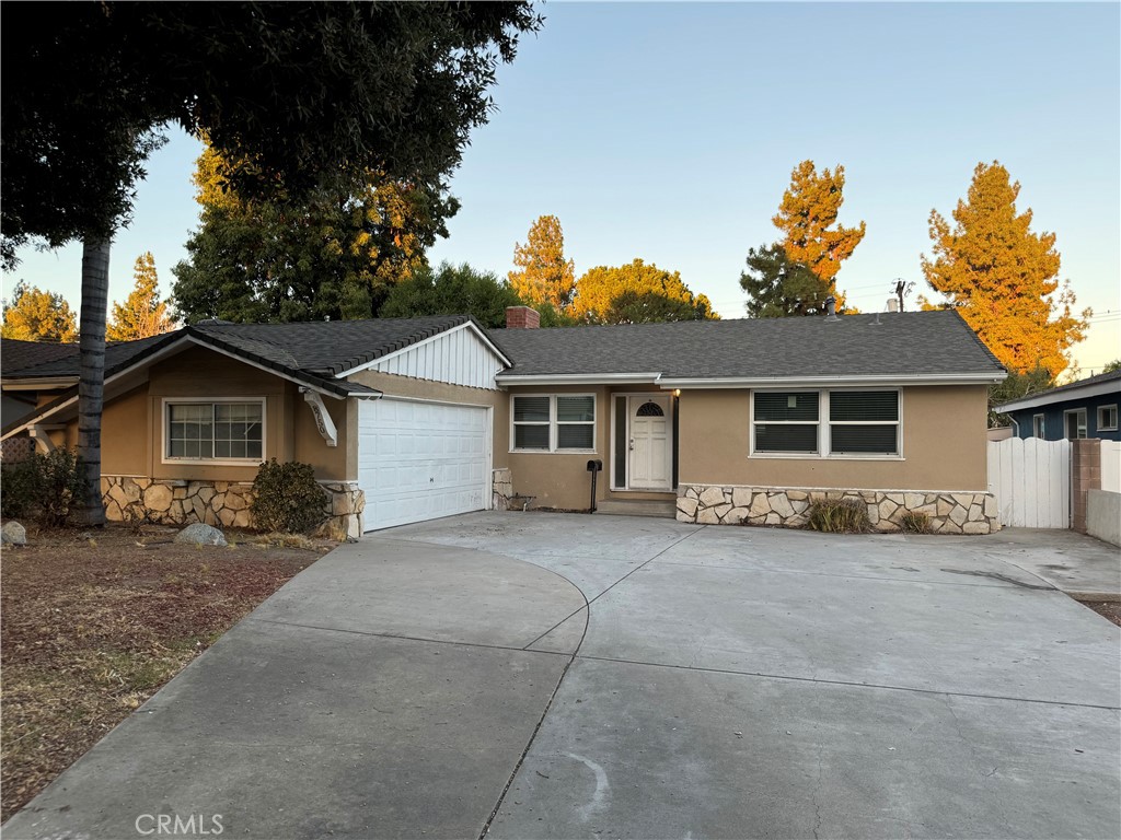 8750 Quartz Avenue