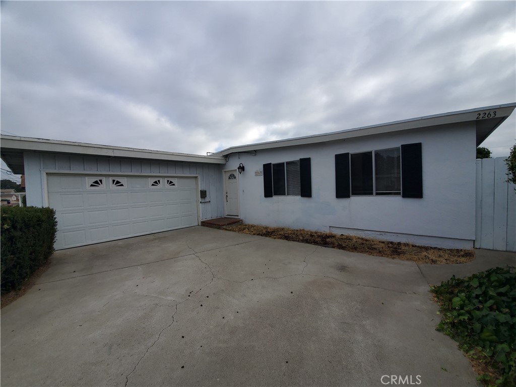 2263 Finch Lane
