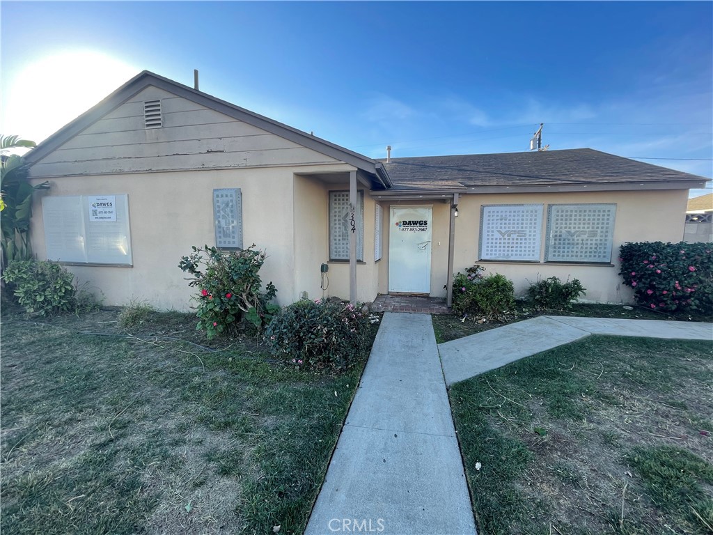 304 Nectarine Street
