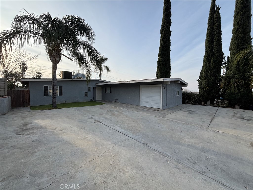 13412 Dyer Street