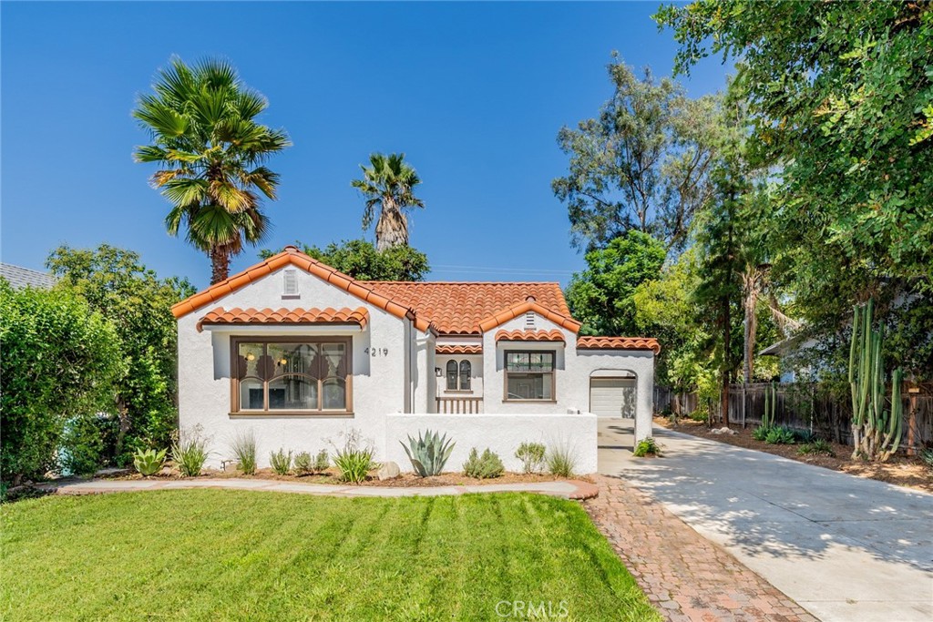 4219 Sunnyside Drive