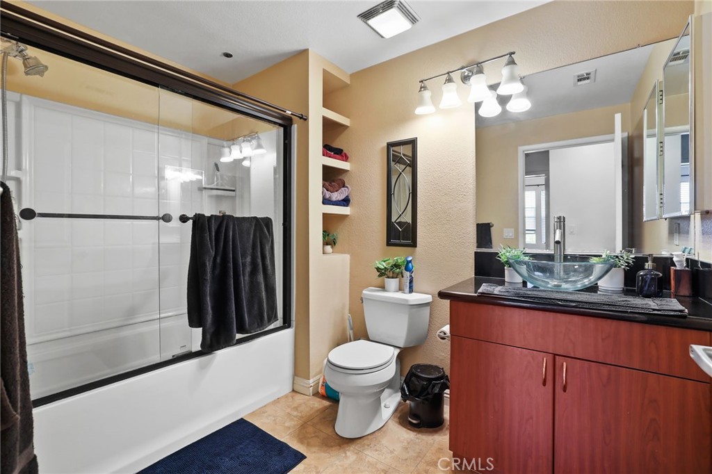 1801 E Katella Ave 3147