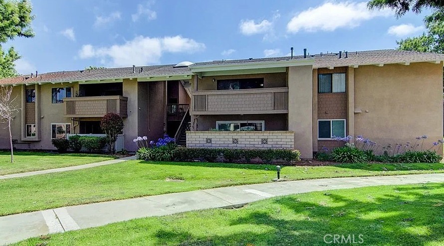 8877 Lauderdale Court 211C