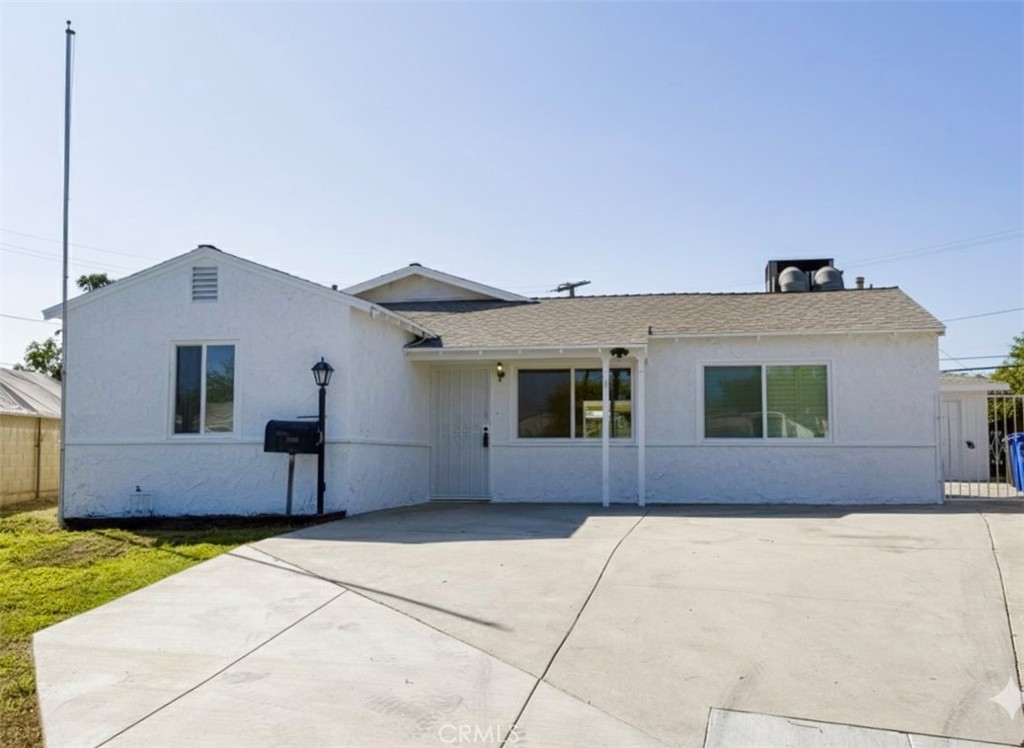 11813 Alclad Avenue