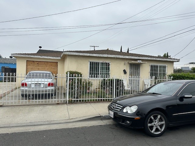 8103 E Holmes Ave. Avenue