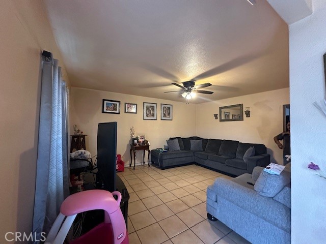 8103 E Holmes Ave. Avenue