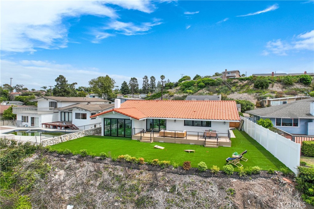 27923 San Nicolas