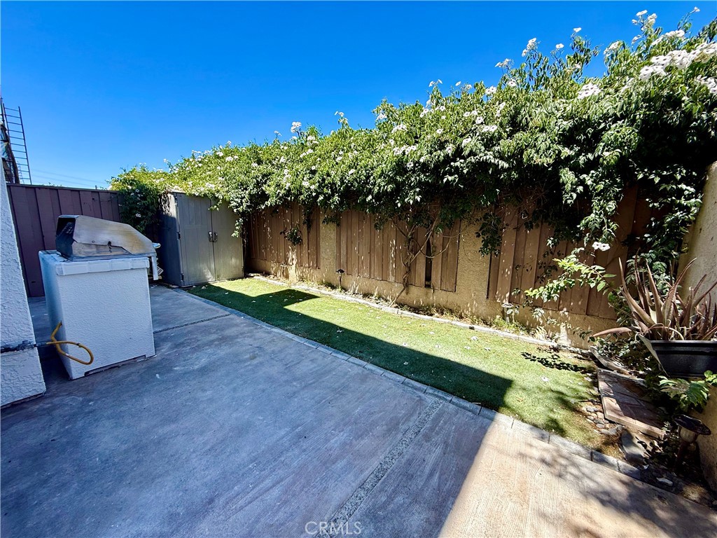 2707 Vanderbilt Lane 3