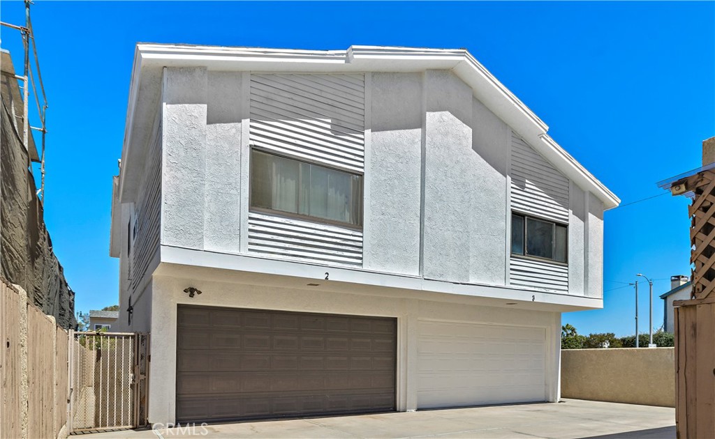 2707 Vanderbilt Lane 3