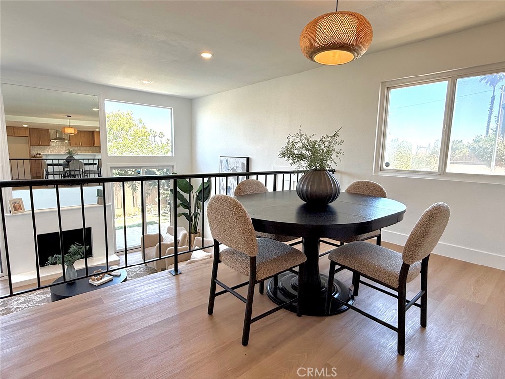 2707 Vanderbilt Lane 3