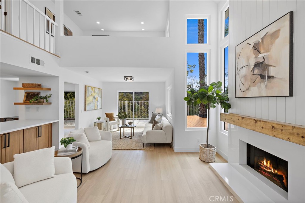 9 Carmel Court