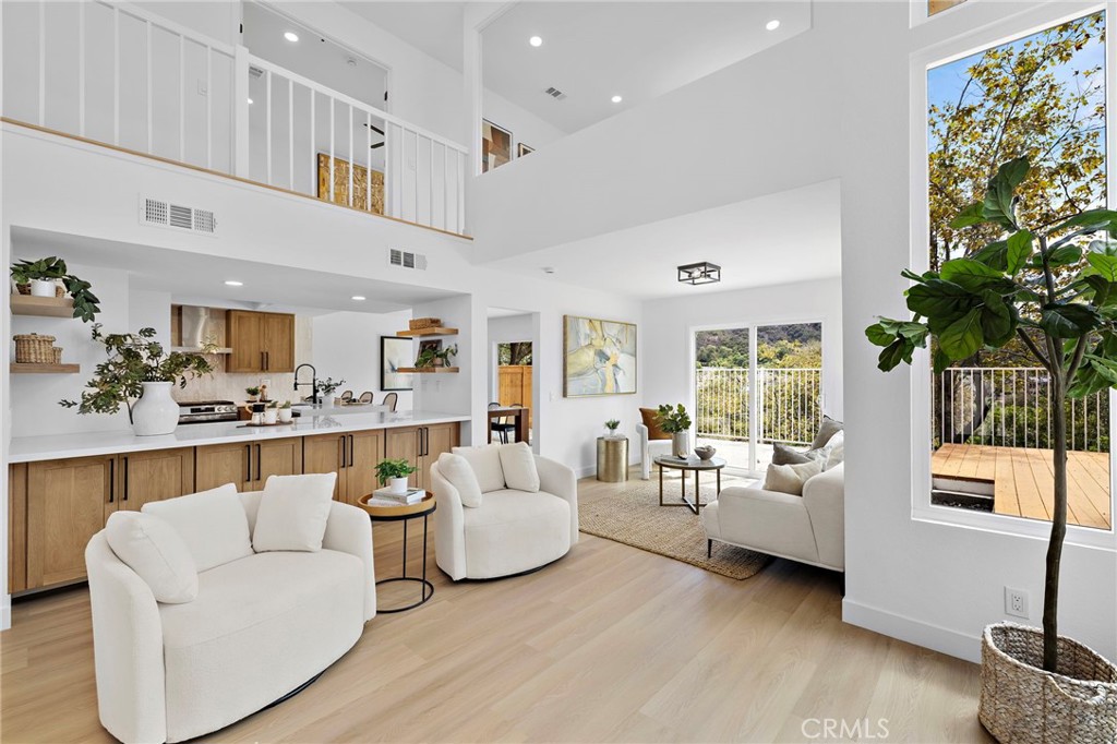 9 Carmel Court
