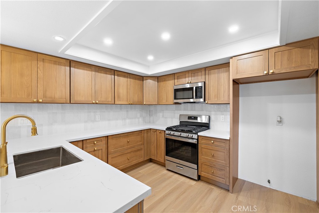 16512 Blackbeard Lane