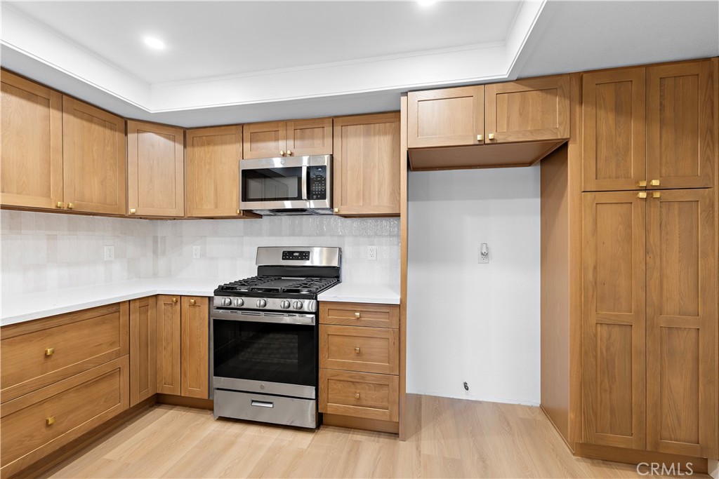 16512 Blackbeard Lane